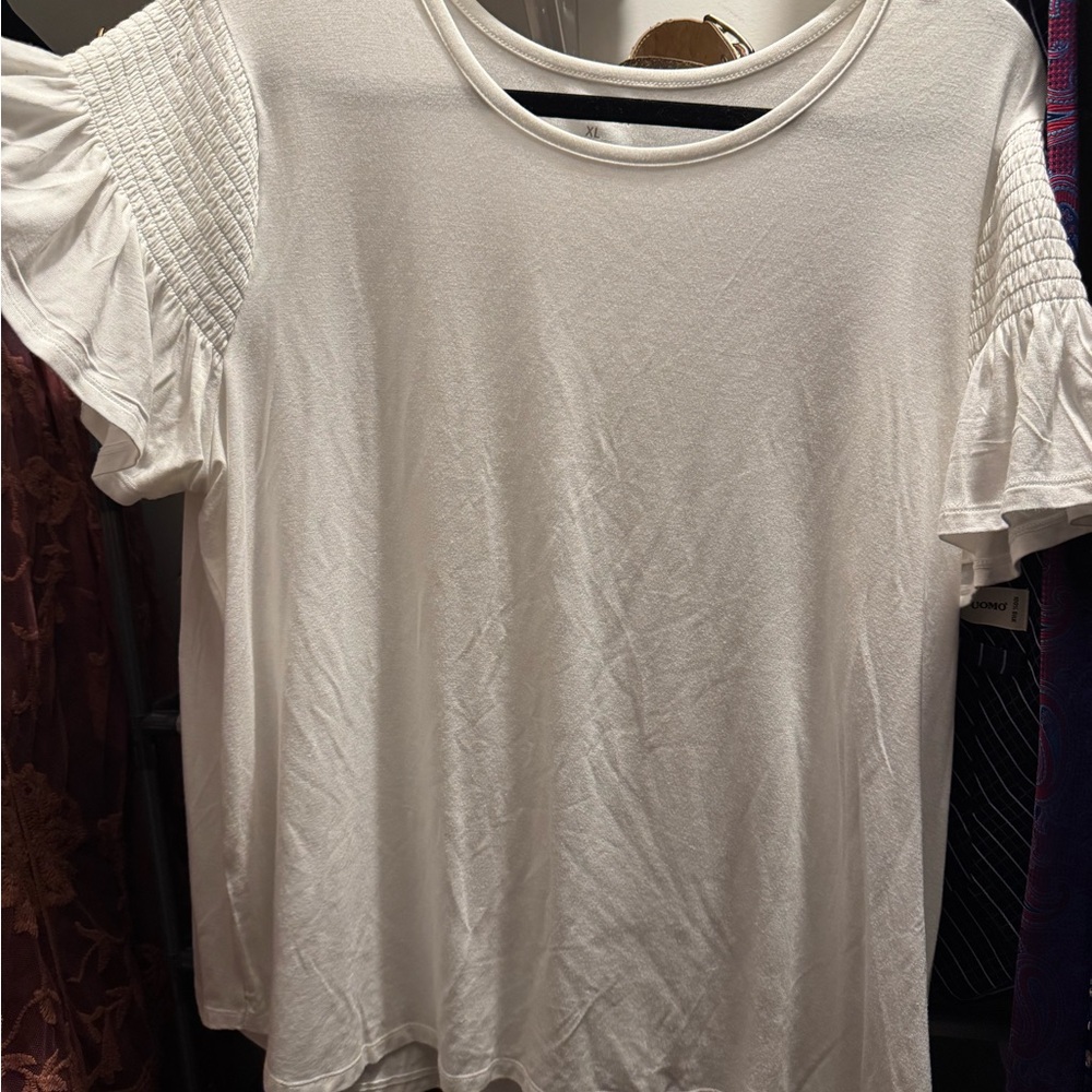 Nine West White Ruffled Cap Sleeve Blouse